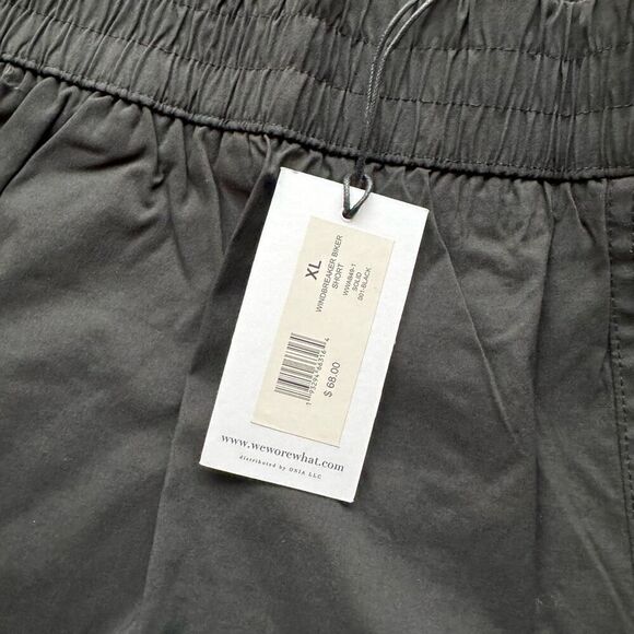 WeWoreWhat $68 windbreaker short black size XL - Picture 3 of 4